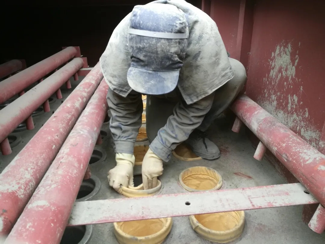 水泥廠窯頭布袋除塵器更換除塵布袋 水泥廠窯頭布袋除塵器更換除塵布袋